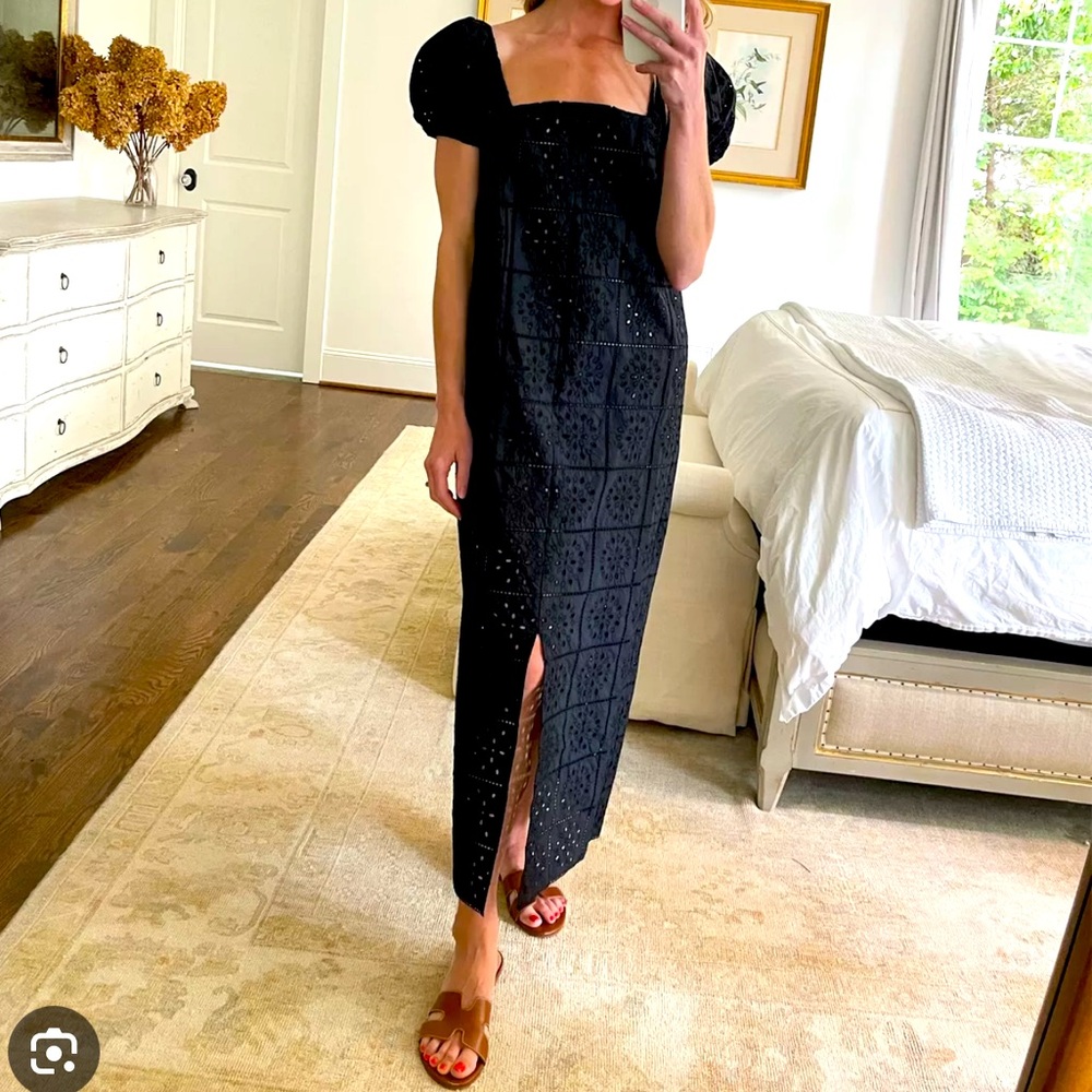 Ganni Broderie Anglaise midi eyelet dress in size 38. Worn x1 Gorgeous